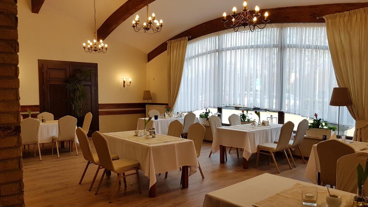 Motel Pintal Гожув-Велькопольски Экстерьер фото