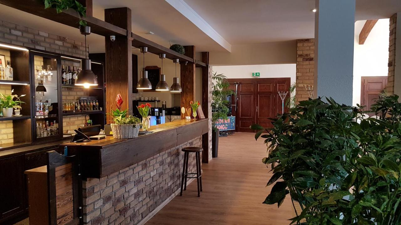 Motel Pintal Гожув-Велькопольски Экстерьер фото